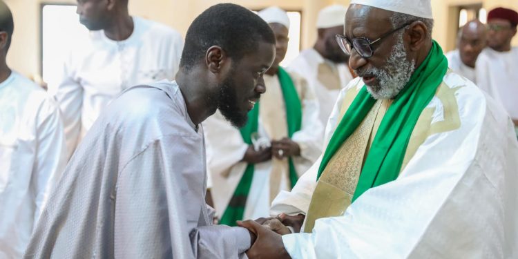 Diomaye Faye s’engage à poursuivre les travaux de la Grande Mosquée Omarienne de Dakar