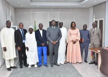 Moussa Balla Fofana «œuvre à la résolution de la crise» des travailleurs des collectivités territoriales