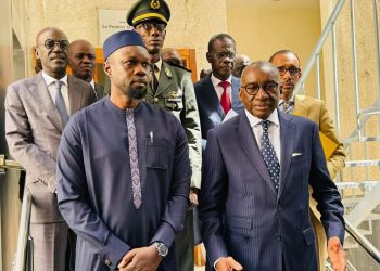 Passation de service : Sidiki Kaba passe la main à Ousmane Sonko