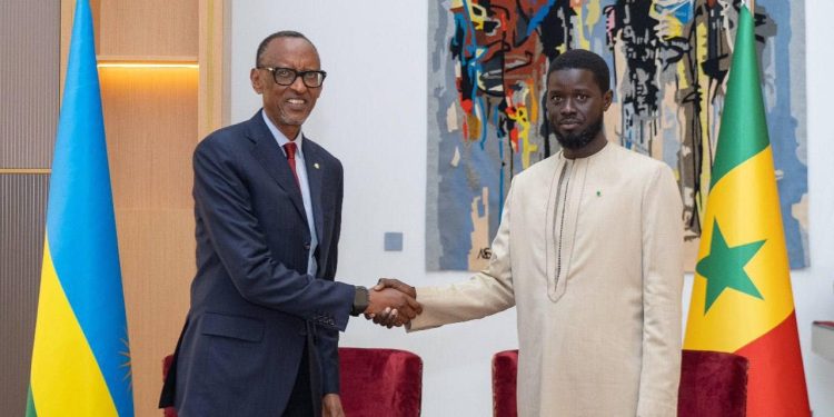 48 heures de visite de travail au Sénégal : Paul Kagamé accueilli par Diomaye Faye