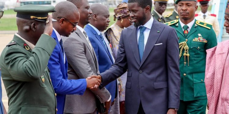Nigéria : la situation dans la sous-région ouest-africaine préoccupe Diomaye Faye et…