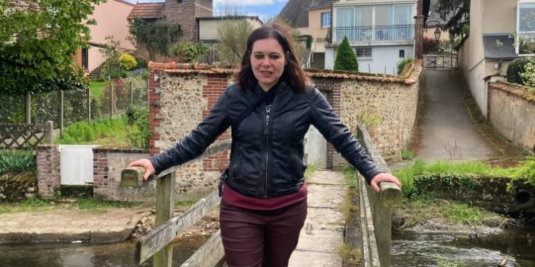 Le journaliste Wicem Gindrey va créer un jeu vidéo et offre son conseil