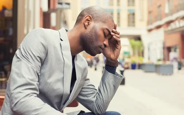 SÉRIEUSE MISE EN GARDE : le rythme auquel les gens meurent tout d&rsquo;un coup devient alarmant