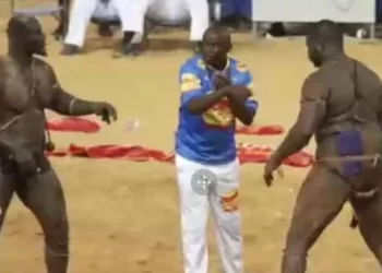 Balla Gaye 2 corrige Tapha Tine et l’étale par un caxabal