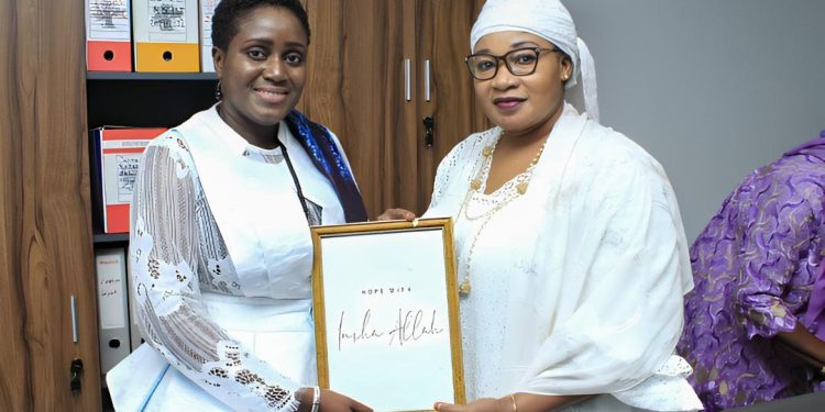 Direction de l’Équité sociale : Passation de service entre Fatou Bintou Diédhiou et Fatou Diagne