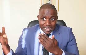 Dr Ibou Dramé Sylla écrase Yoro Dia : «Un conseiller de l’ancien roi-Macky qui oublie l’histoire»