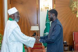 Amadou BA : L&rsquo;artisan du retour au pays des 418 manuscrits de Cheikh Oumar Foutiyou Tall